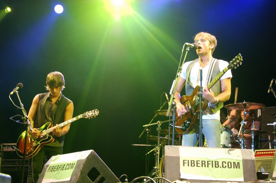킹스 오브 리언 (Kings Of Leon)